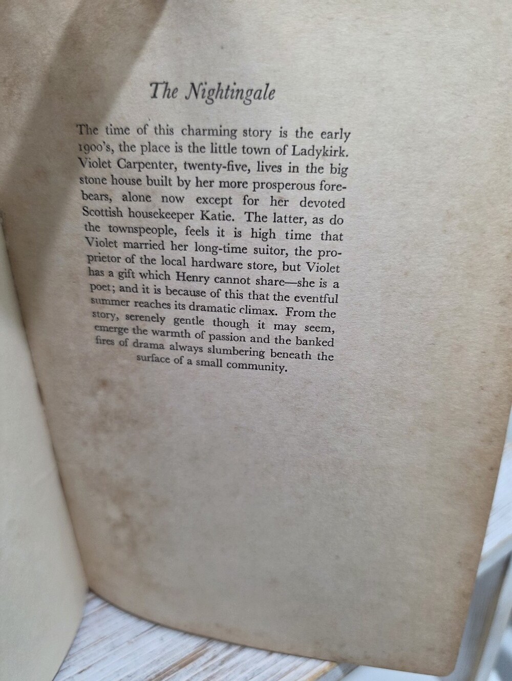 3 Vintage Books - Picture 9 of 11